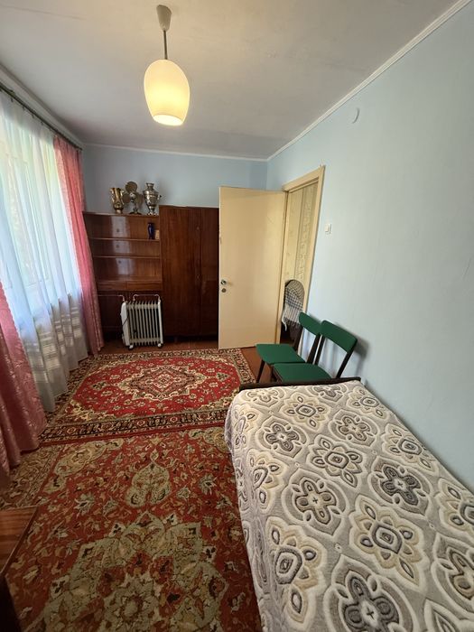 Продам 3х.ком.квартиру 1/5 !