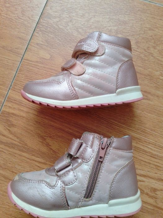 Черевички для дівчинки