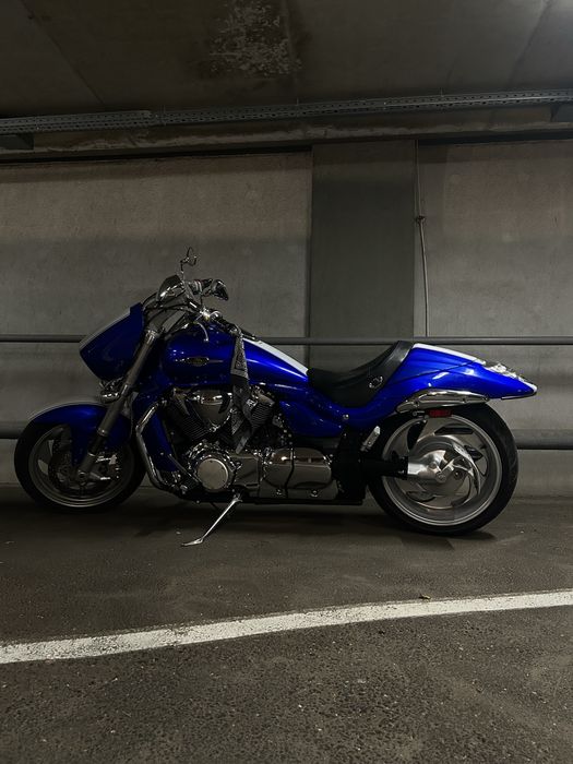 Suzuki Boulevard m109r VZR 1800
