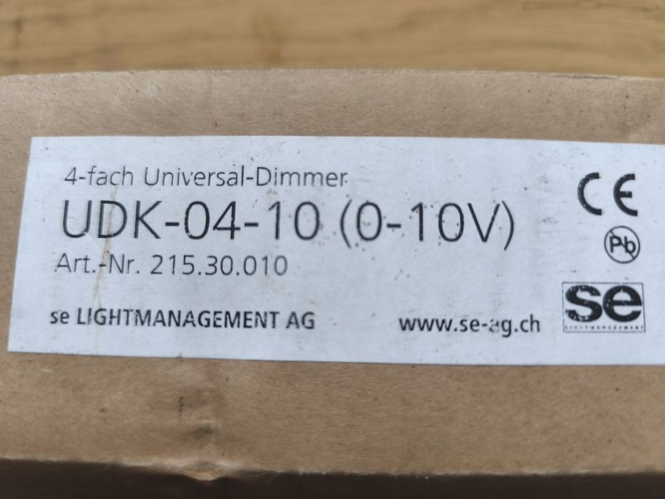 Ściemniacz SE Lightmanagement / Varintens UDK-04-10 (0–10 V)