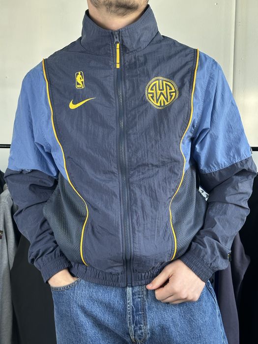 Nike Golden State Warriors Courtside Nylon Jacket