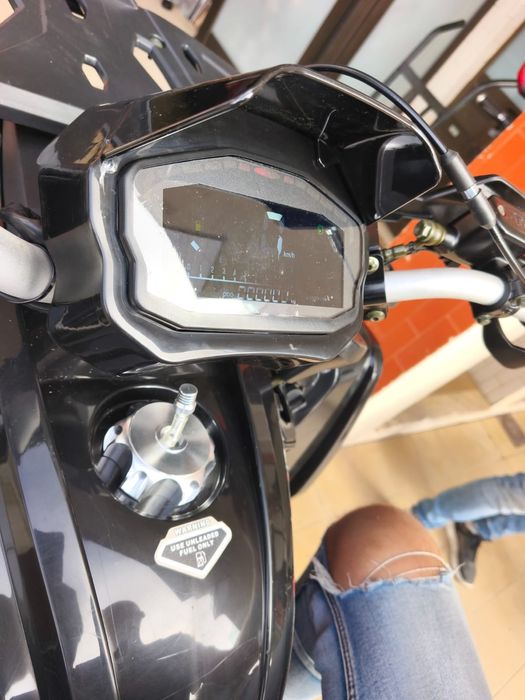 Moto 4 nova 180cc para 2 pessoas