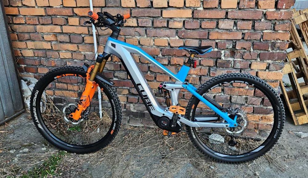 CUBE stereo action team E-Bike Hybrid HPC 140  "L" Kashima Bosch NYON