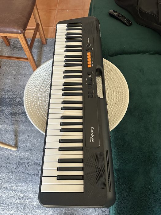 Teclado CASIO CT-S100 Casiotone. Ver descrição.