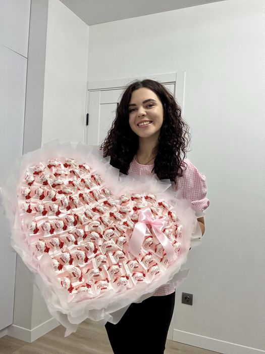 Букети з рафаелло, букет з цукерок, для мами, дівчини, солодкий букет