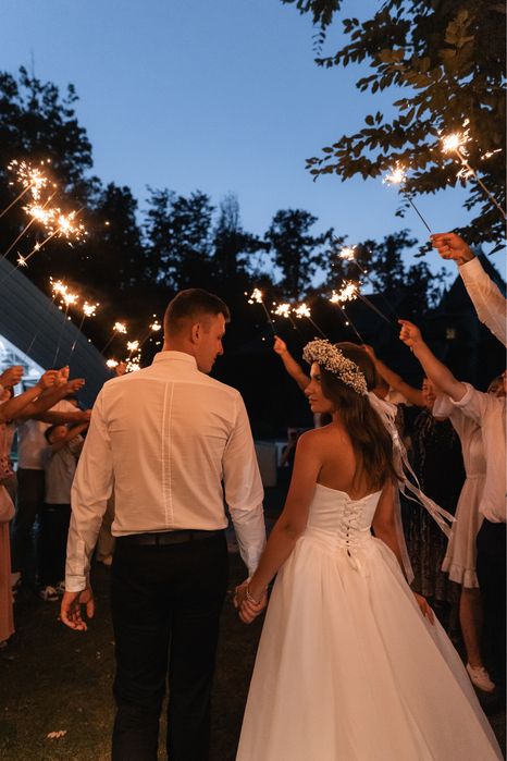 Весільна сукня