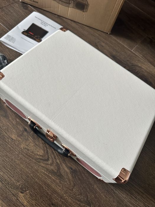Adapter gramofon walizkowy nowy  retro