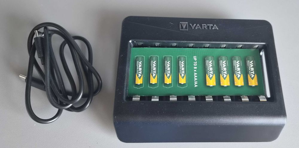 Varta Ładowarka Akumulatorków Ni Mh Lcd Multi Charger+ 57681