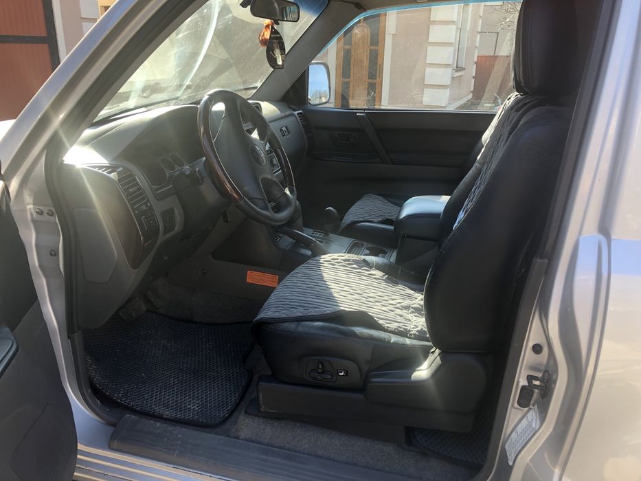 Mitsubishi Pajero Wagon