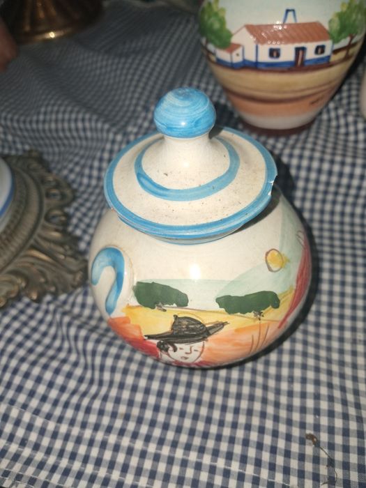 Potezinho em cerâmica