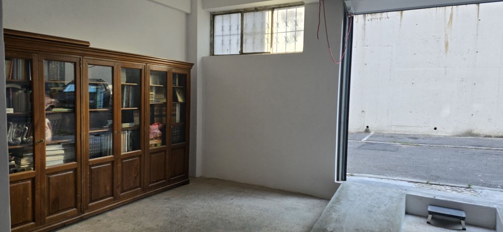 Móvel de sala pau de cerejeira completo é só desmontar em 3 corpos e levar com acesso fácil sintra.
