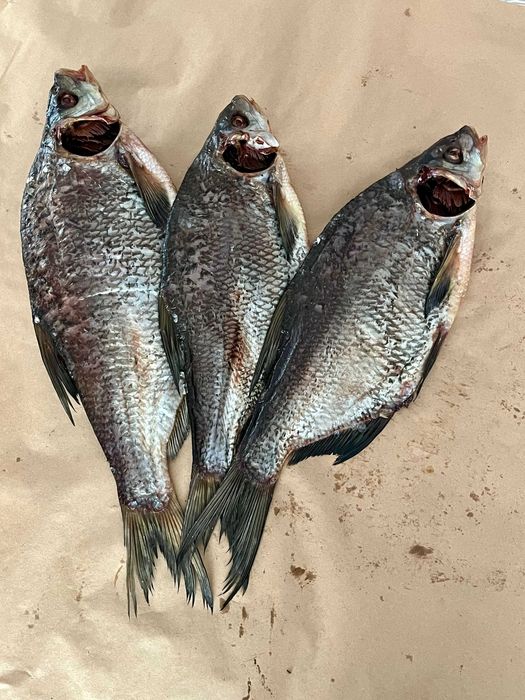 Лящ в'ялений,чищений без ікри