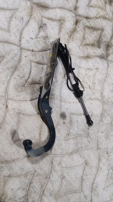 Амортизатор криші з завісом mercedes CLK320 A208 800 02 72