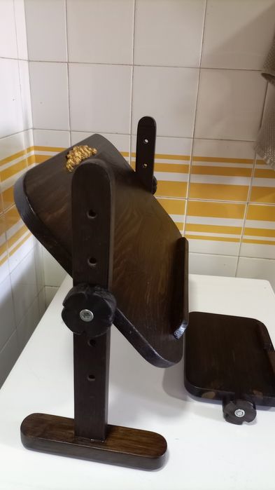 Mesa de apoio / suporte para portátil ou de leitura