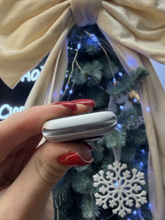 Apple Watch SE 2 40 Silver хороший стан повний комлект IGRAND Костюшка