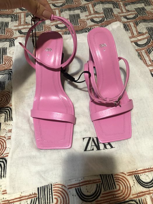 Босоніжки Zara ( нові )