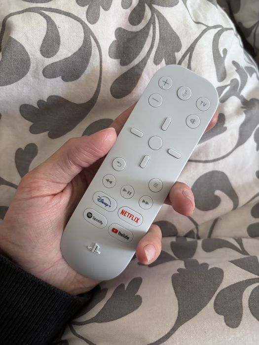Pilot PS5 sterowanie multimedialne