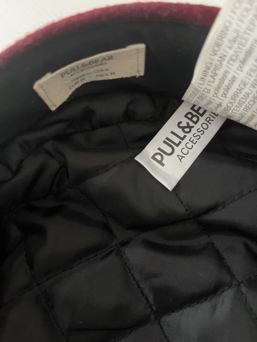 Кепі ( кепка, кашкет) жіночий Pull&Bear