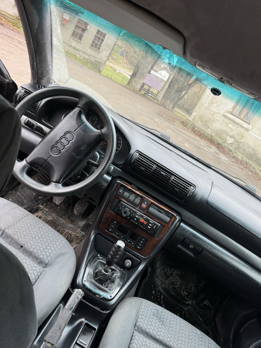 В продажі ауді а4 б5 1.8 турбо