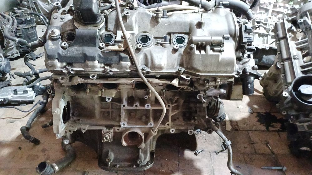 Мотор 1URFSE двигатель Toyota Lexus полный привод 1UF-FSE LS460