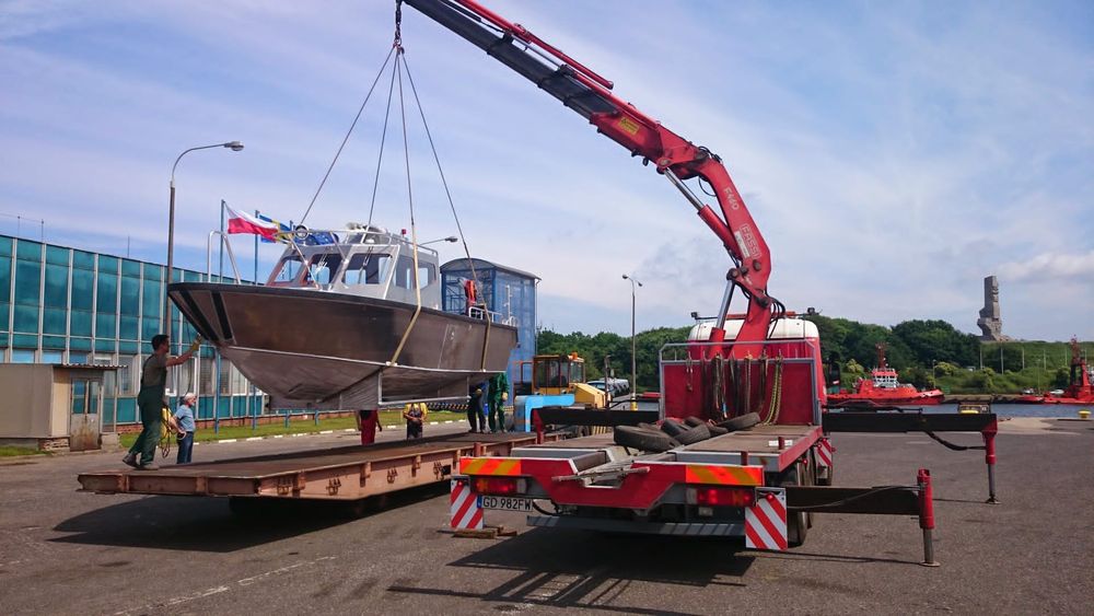 Usługi dźwigowe i transportowe HDS