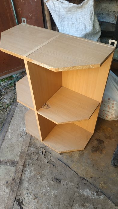 Продам полочку подвесную