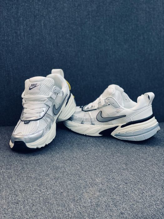 Кросівки Nike V2K Run White Silver