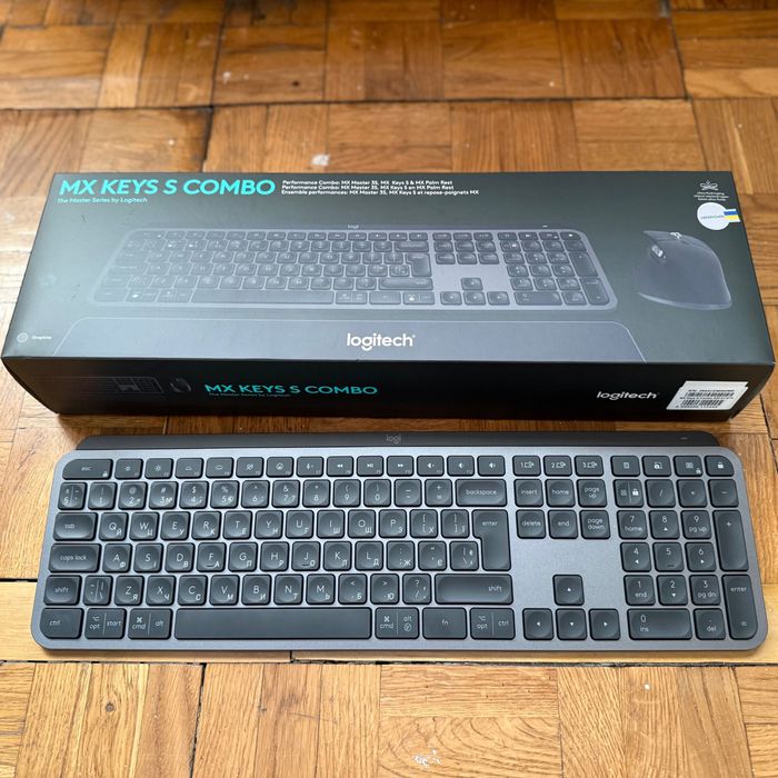 Клавіатура Logitech MX Keys S разом з MX Palm Rest