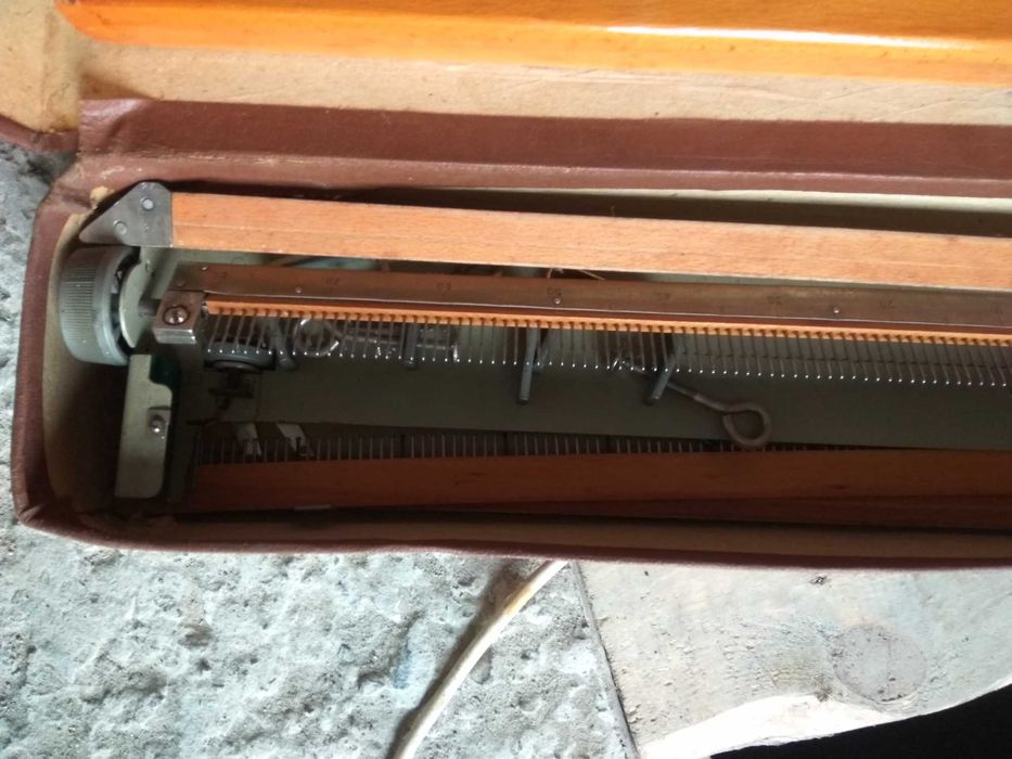 Ручна в'язальна машина