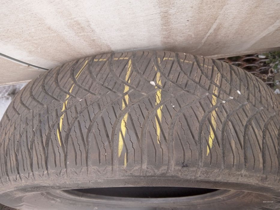 Отличная резина r-16