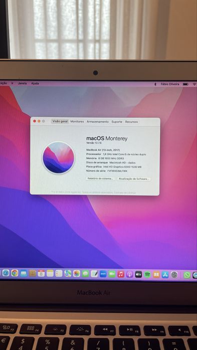 Macbook air 8Gb 13-inch 2017