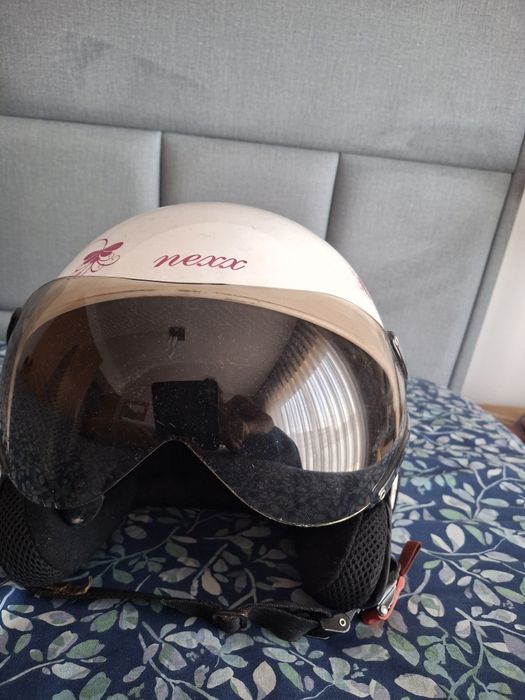 Vendo Capacete de  Senhora tamanho S