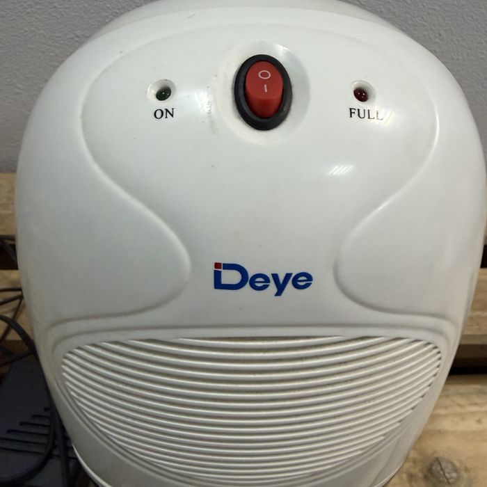 Продам осушувач повітря Deye