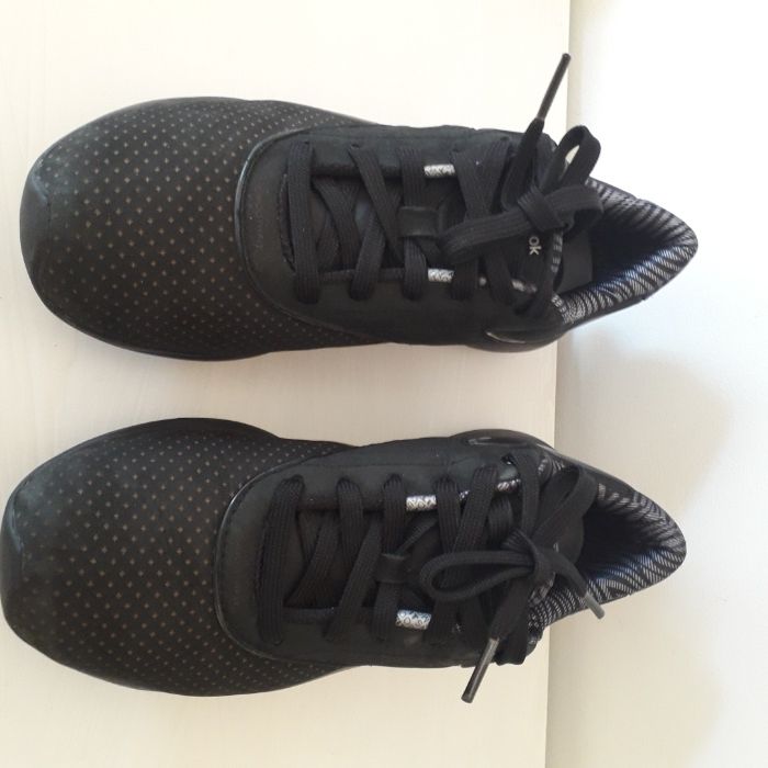 Ténis Reebok Easiyone - Tamanho 36