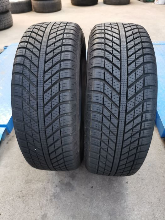 Para opon 215/60R16 Goodyear Vector 4Seasons z 2016r