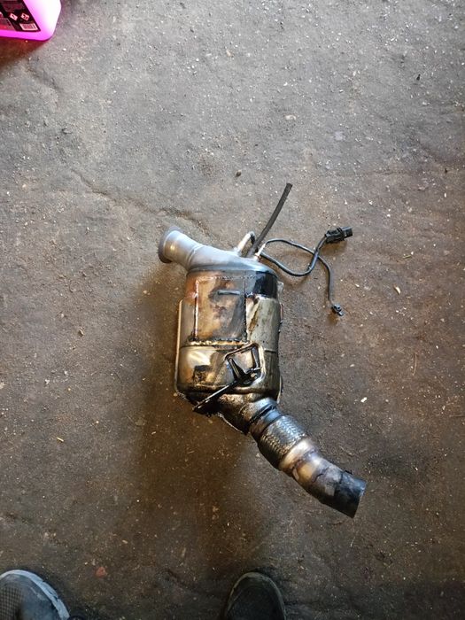 BMW e90 e92 n47d20c puszka DPF