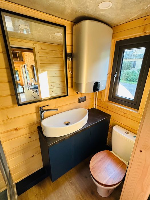 Domek mobilny całoroczny 8,4mx2,4m /Tiny House Kite - Belgium /Od ręki