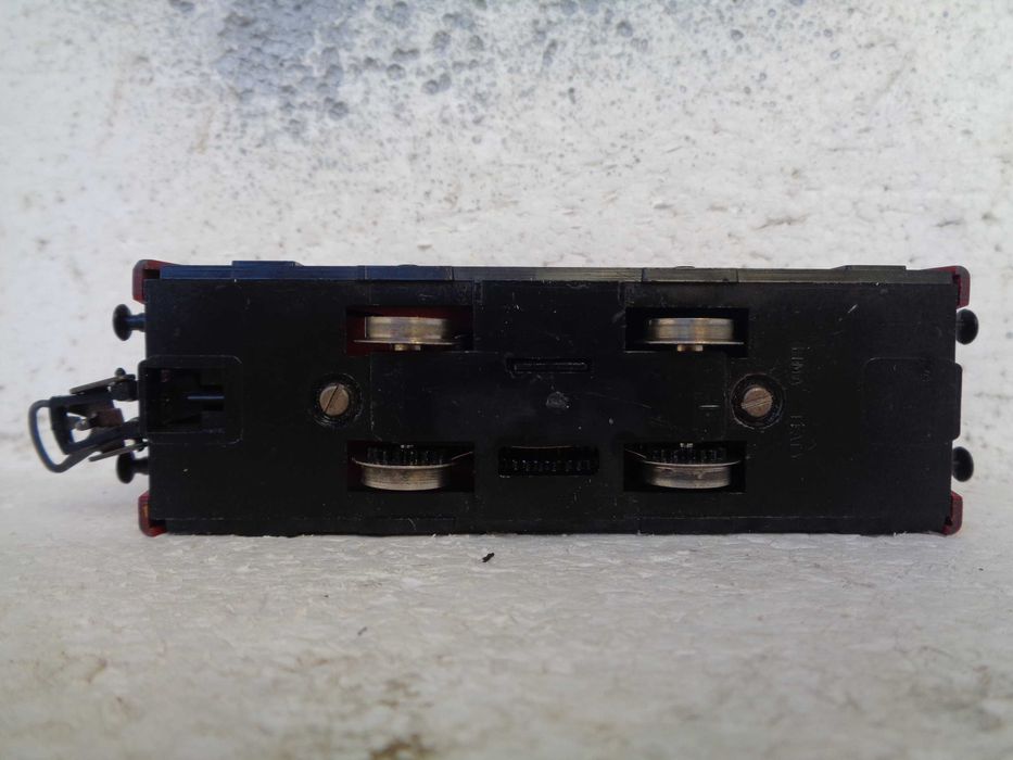 1:87 LIMA Locomotiva diesel V332 de manobras comboio com luz