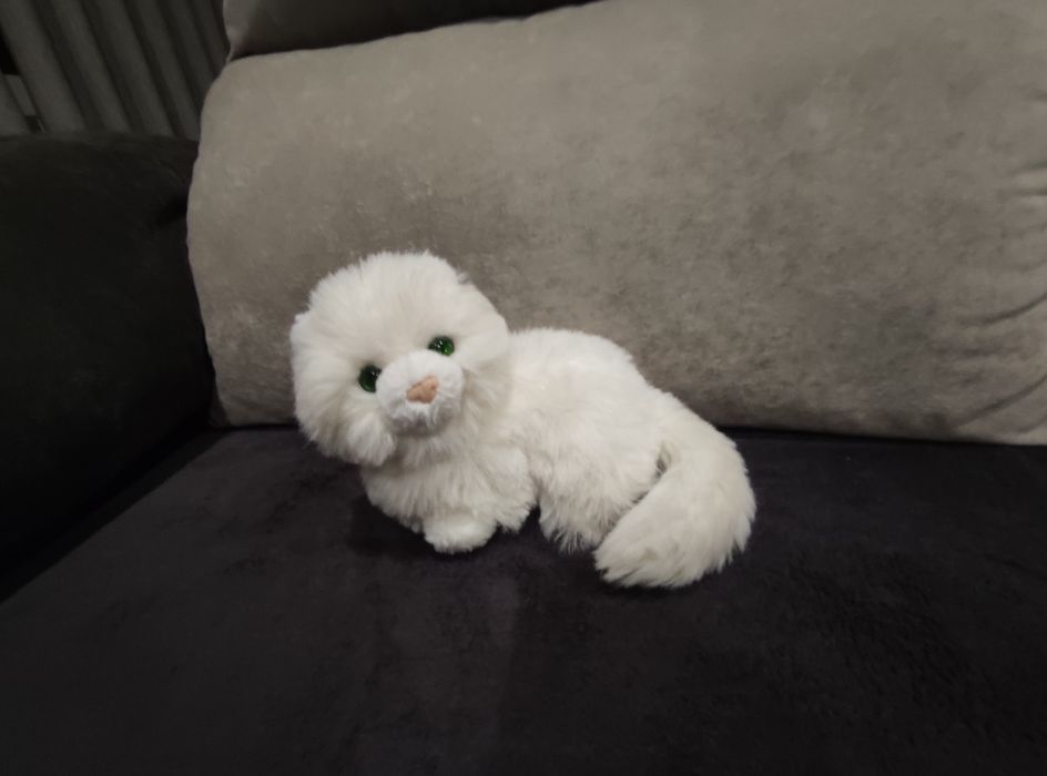 Peluche gatinha branca