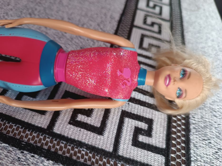 Lalka Barbie Mattel zapraszam