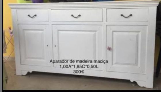 Aparador de madeira