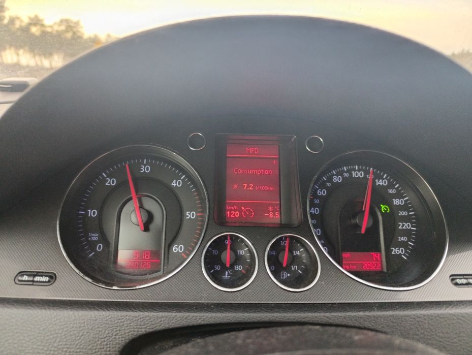 Passat b6 1.9 tdi  kombi 2006 rok