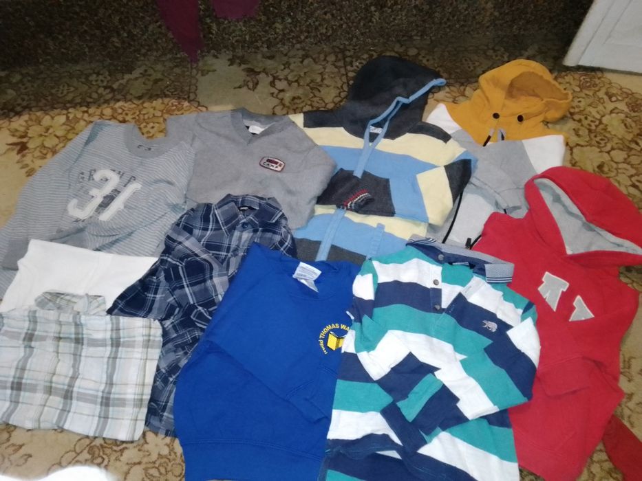 Мішок речей на 4-6 років (шапки, джинси, кофти, штани)