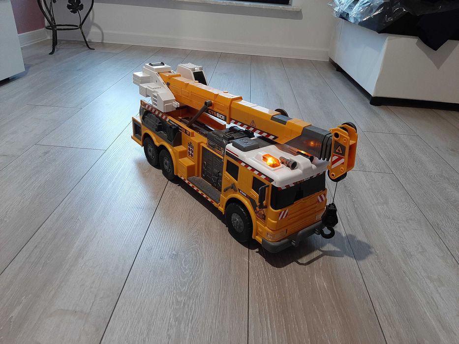 Sprzedam auto zabawkę