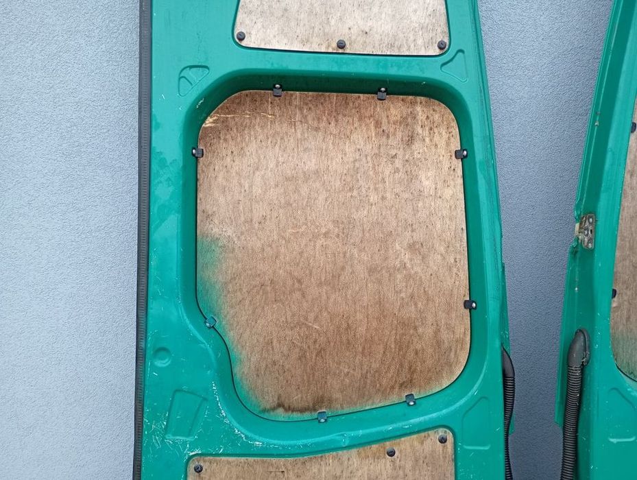 drzwi tylne prawe lewe tył kompletne z drabiną mercedes sprinter w906