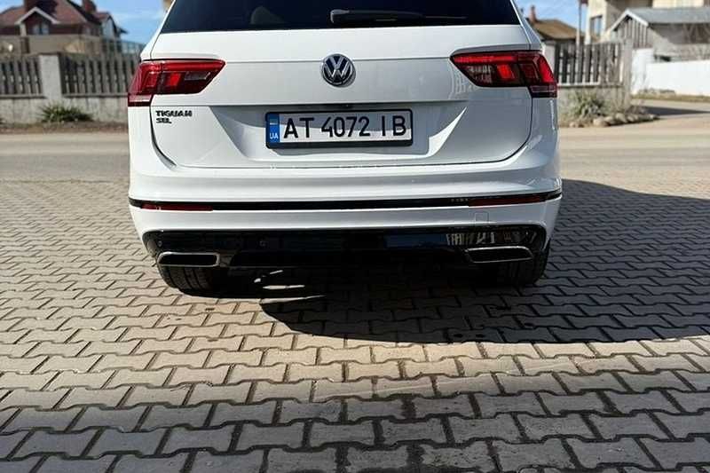 Volkswagen tiguan 2019 2.0 бензин