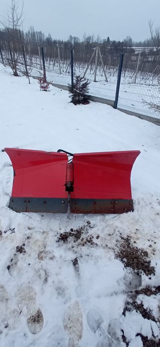 Pług do śniegu V hydrauliczny ,dwusekcyjny  bardzo solidny