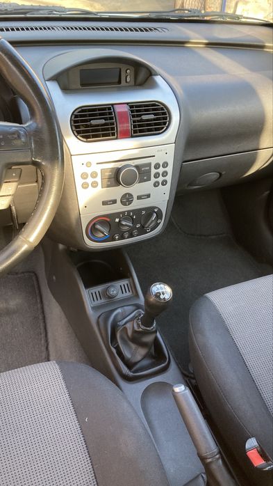 Opel corsa em muito bom estado