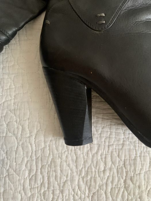 Сапоги. Чоботи. Шкіра. Італія