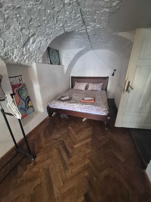 Оренда житла(подобово) у центрі Львова на Площі Ринок.